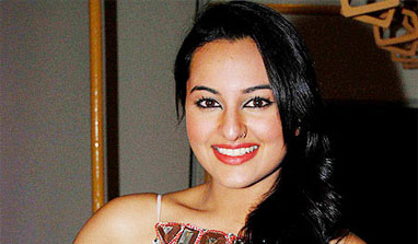 Shatrughan Sinha puts his foot down on daughter Sonakshi Sinha